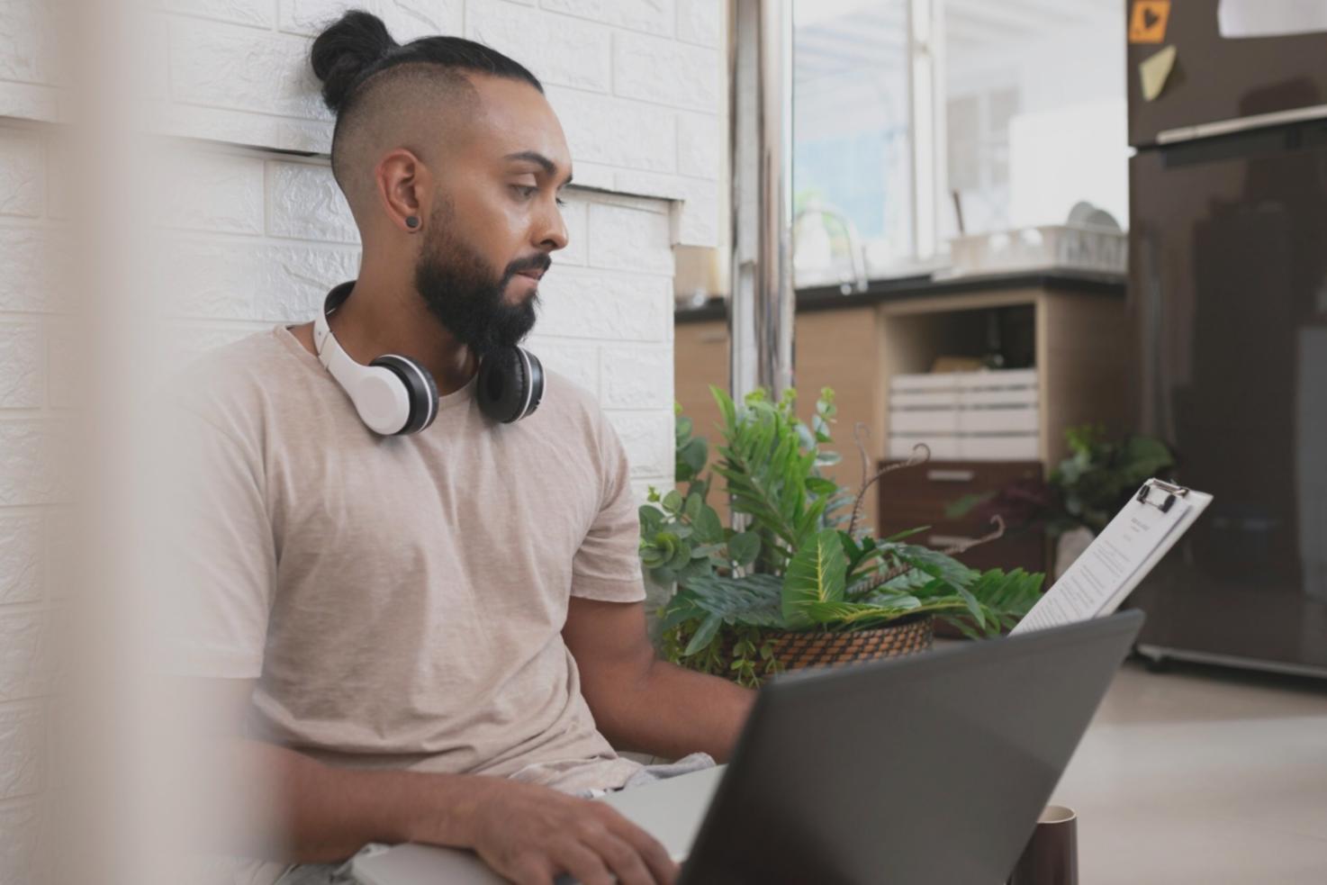 Espace de travail dédié à la modélisation financière avec outils professionnels